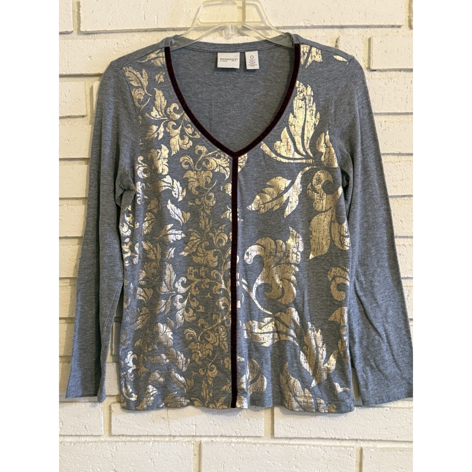 Zenergy By Chico's 0 Women's Top Gray With Gold Leaves, Velvet Stripe Sz Small